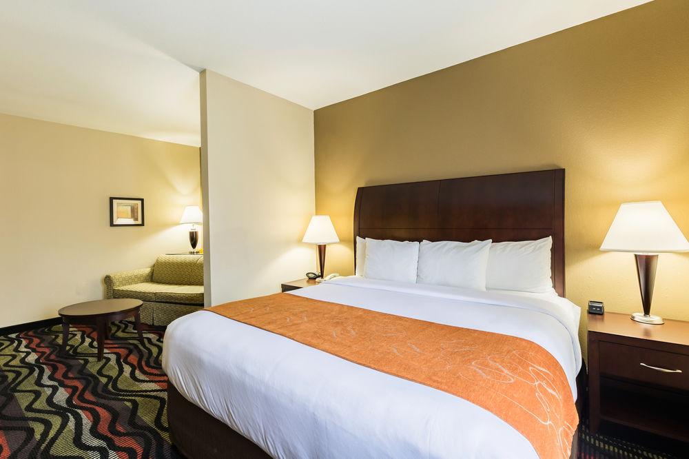 Comfort Suites Beaumont I-10 Экстерьер фото